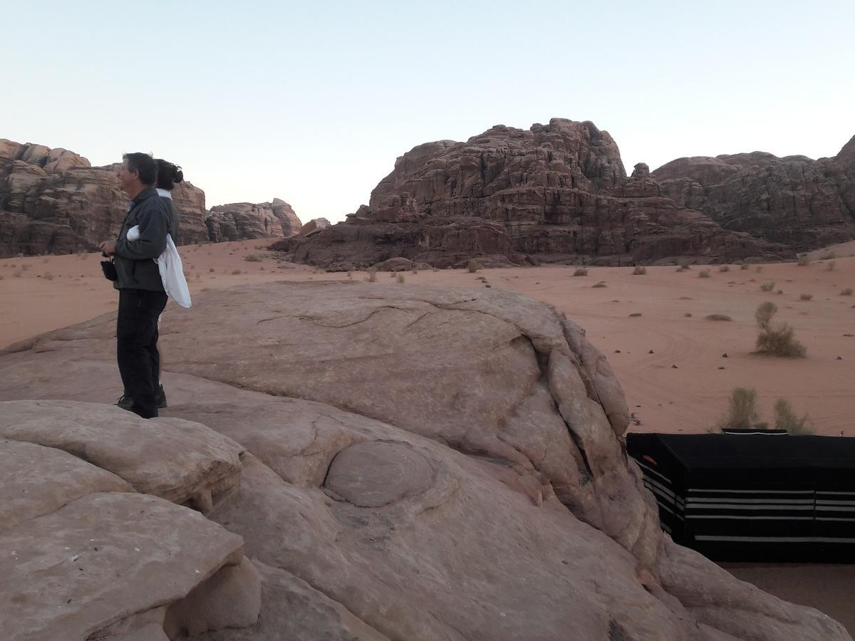 7 Pillars Camp & Jeep Tour In Wadi Rum Desert Zewnętrze zdjęcie