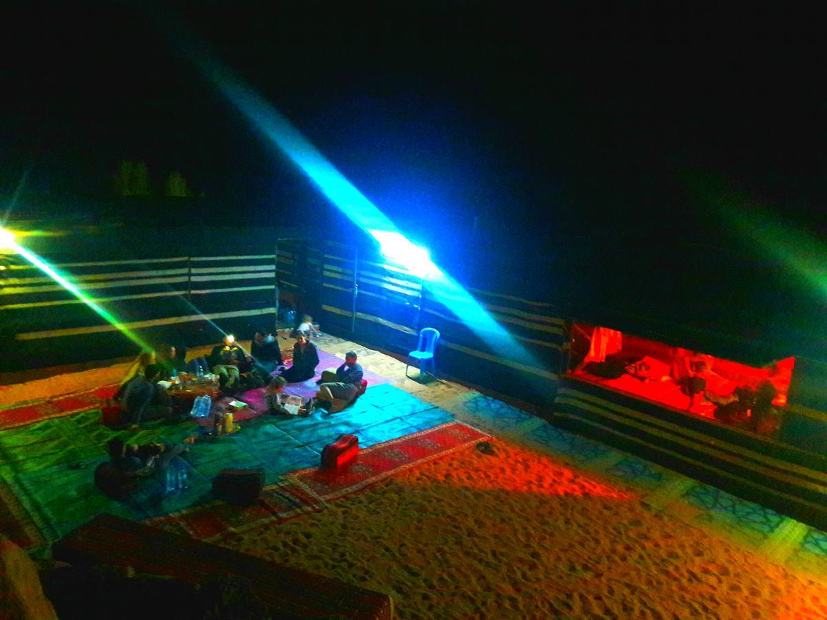 7 Pillars Camp & Jeep Tour In Wadi Rum Desert Zewnętrze zdjęcie