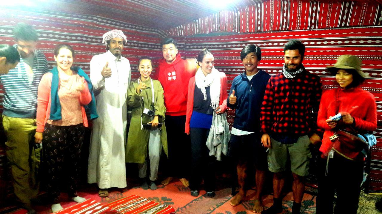 7 Pillars Camp & Jeep Tour In Wadi Rum Desert Zewnętrze zdjęcie