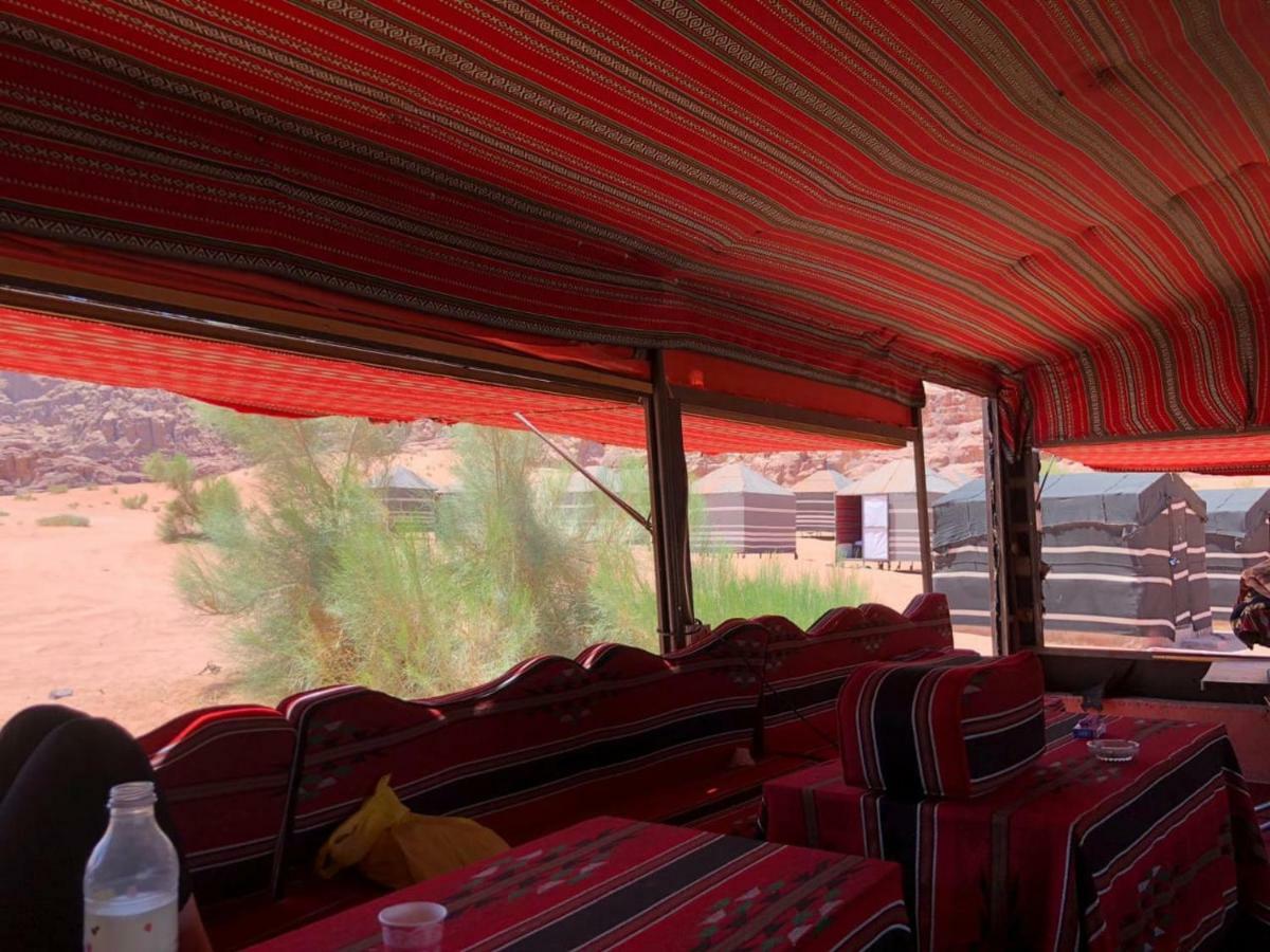 7 Pillars Camp & Jeep Tour In Wadi Rum Desert Zewnętrze zdjęcie